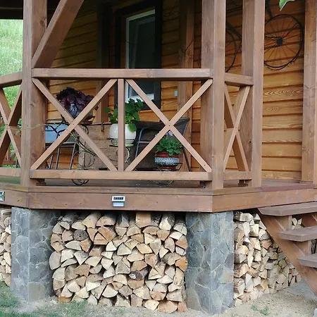 Country House Kosiv בית כפרי *