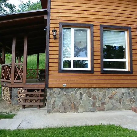 Country House Kosiv בית כפרי